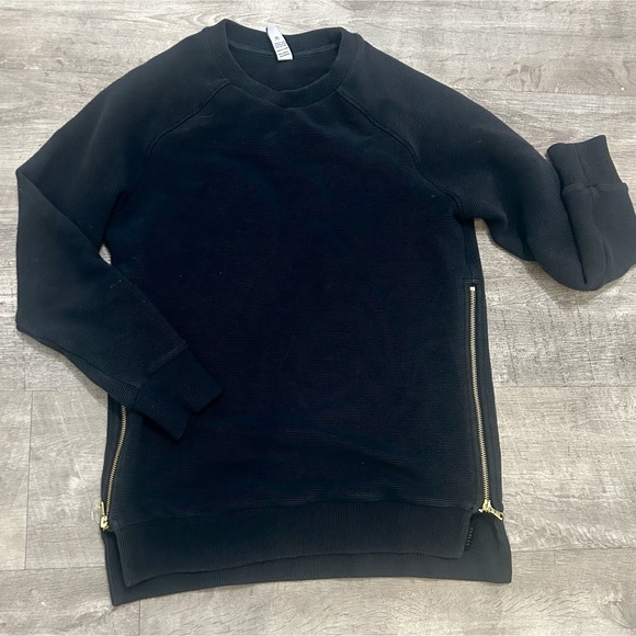 Varley Tops - Varley Black Ribbed Vine Athleisure Pullover Shirt Sweatshirt Zippers Sides XS